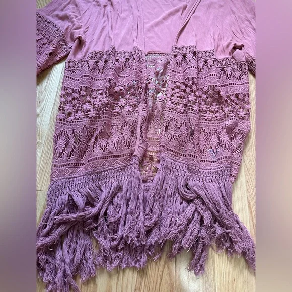 Woven shawl - Picture 2 of 5